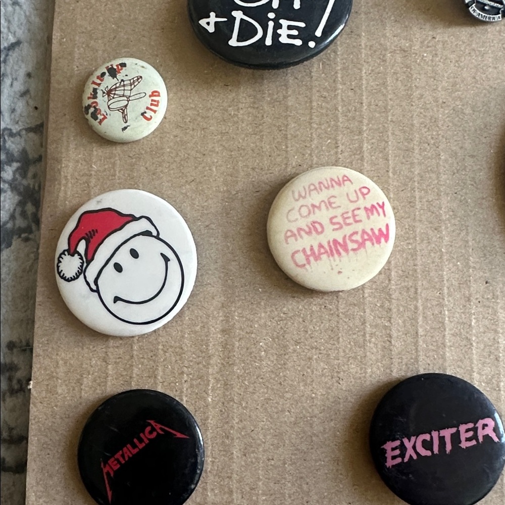 Assorted Graphic bundle  Pins Collection - Picture 8 of 13